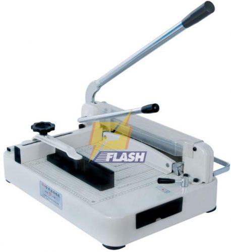 Bàn cắt giấy Bosser